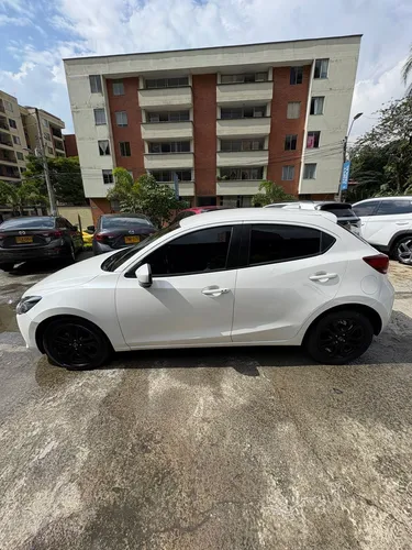 Mazda 2 Grand touring LX
