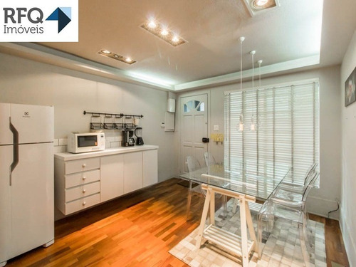 Imagem 13 de 30 de Uma Casa Super Charmosa No Melhor Estilo, Townhouse Londrino, Numa Vila De Casas No Coração Do Itaim Bibi. - Cv00009 - 70239493