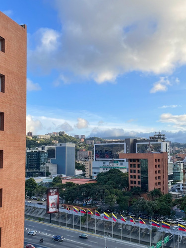Imagen 5 de 25 de Hermoso Apartamento En Edificio A Estrenar