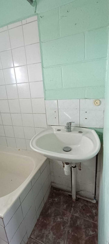Se Acepta Subsidio, 2 Dormitorios /1 Baño (72279)