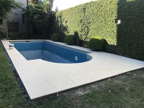 Piso Atermico Antideslizante Pileta Baldosa Solarium Blanco