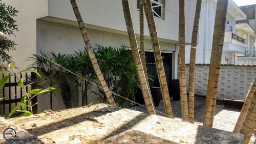 Sobrado Com 4 Dorms Boqueirão , Aqueles Que Nao Se Vê Mais ... - V15344