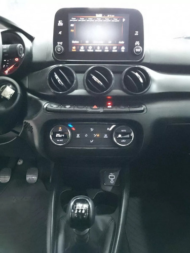 Fiat Cronos 1.3 Drive Mt