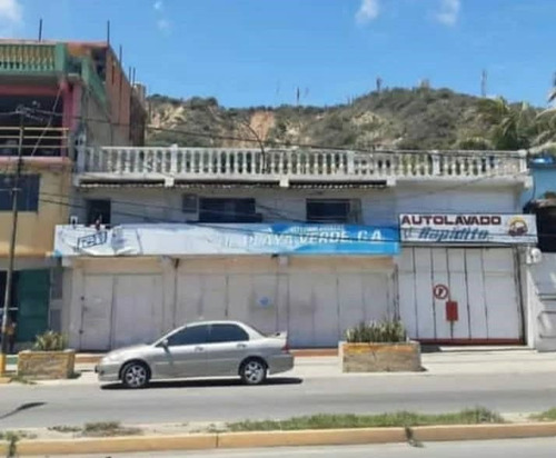 Local En Venta En Playa Verde