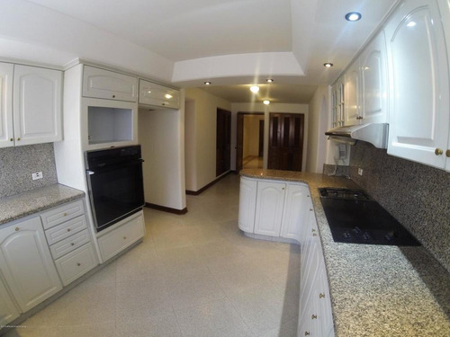 Apartamento En Los Rosales(bogota) Rah Co: 21-744