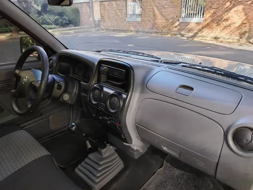 Nissan Frontier 2.4l 4x2