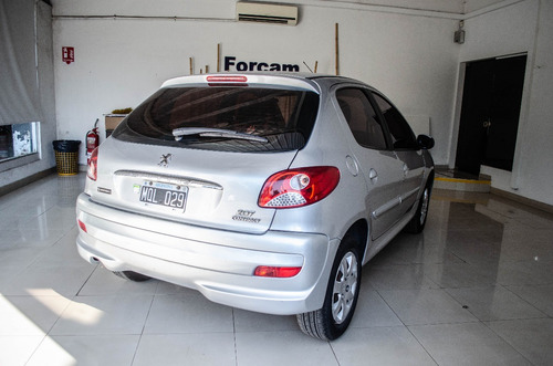 Peugeot 207 Allure 1.4 5p 2013 // 4632025