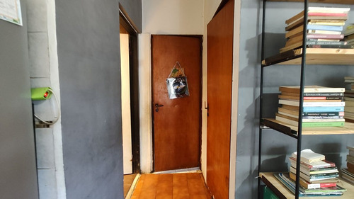 Venta Casa 3 Amb A Refaccionar Ezpeleta