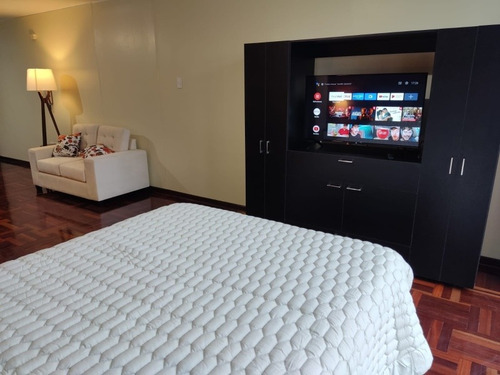 Imagen 2 de 19 de Alquiler De Departamento Amoblado En Aramburú 856 San Isidro