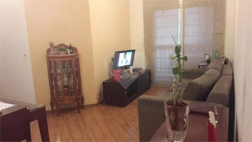Apartamento 02 Dormitórios, Sendo Dormitório Casal Com Cama E Armário Planejados. Cozinha, Banheiro - 326-im360215