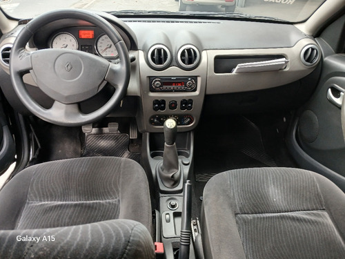 Renault Sandero 1.6 Privilège Hi-torque 5p
