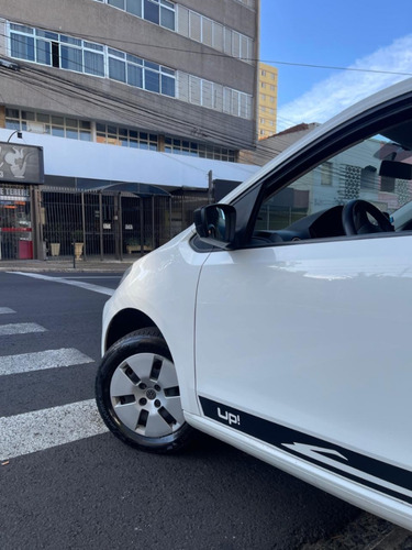 Volkswagen Up! 1.0 MPI TAKE 12V FLEX 4P MANUAL