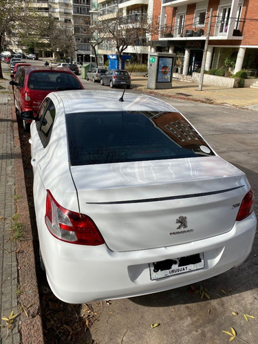 Peugeot 301