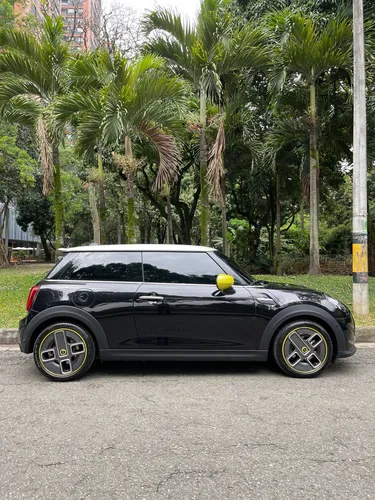 Mini Cooper Se 0.0 Iconic At