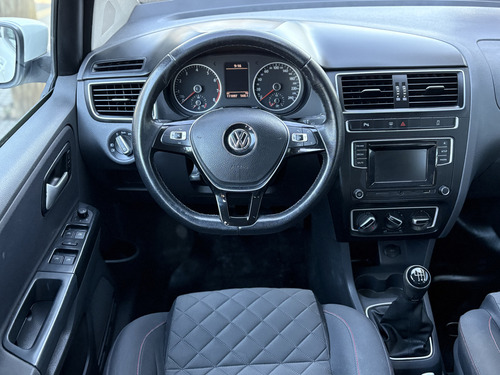 Volkswagen Suran 1.6 Highline Msi 110cv