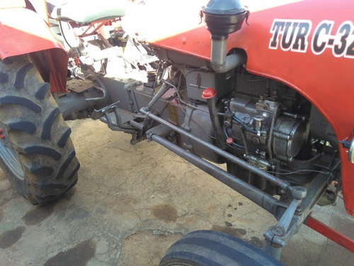 Trator Marca Ursus Modelo Tur 325 Ano 1960