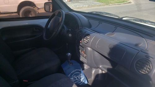 Imagen 6 de 6 de Renault Kangoo 2015 1.6 Furgon Ph3 Gran Confort Lc