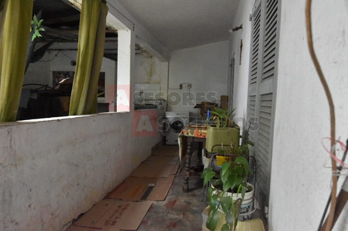 Casa De 3 Dormitorios En Villa Colon