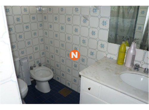 Casa En Venta Y Alquiler, Bo. Cordoba, Maldonado, 4 Dormitorios.- Ref: 209285