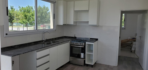 Imagen 12 de 30 de Venta Casa 6 Ambientes A La Laguna El Canton Puertos