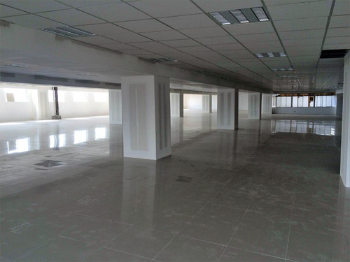 Oficina En Renta En La Colonia Granjas México