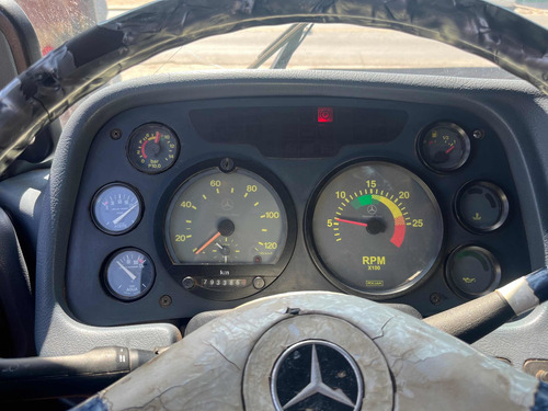Imagen 10 de 18 de Mercedes Benz 1634