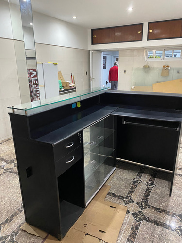 Mueble Recepción Vitrina Con Cajonera Negro (Usado)