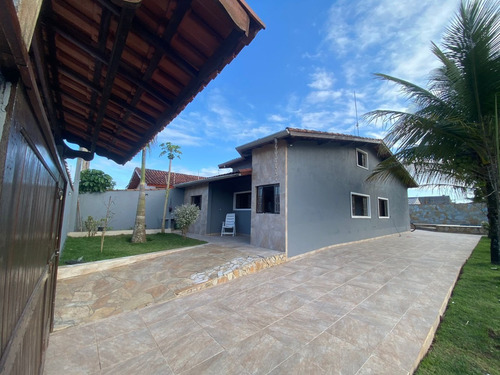 Imagem 8 de 14 de Casa Com 302m² C Piscina E Churrasqueira 600mts Da Praia