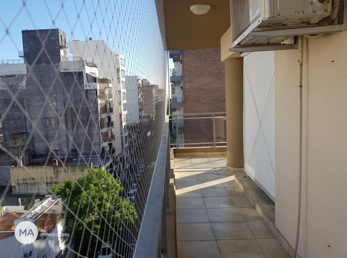 Imagen 18 de 22 de Venta Departamento Centro 2 Dormitorios Y Cochera. Edificio Con Amenidades.