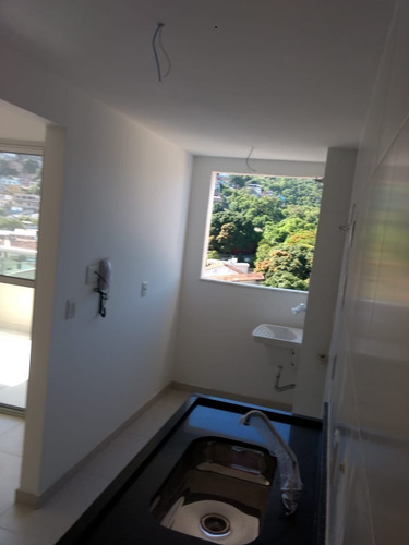 Aconchegante Apto De 02 Quartos C/suíte Em Maruipe - Aby2001529