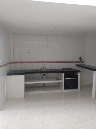 Imagen 13 de 19 de Casas En Arriendo Nueva Floresta 1067-368