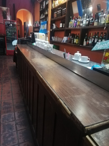 Heladera Antigua De Madera 4 Puertas Tipo Mostrador