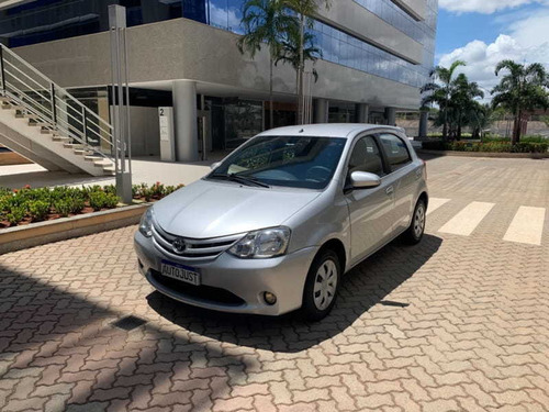 Toyota Etios 1.5 Hb Xs 16v Flex 4p Manual