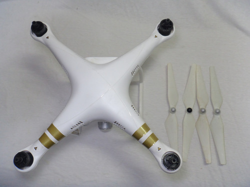 Drone De Mentira Phantom 3 Enfeite Para Quebrar Vazio (Usado)