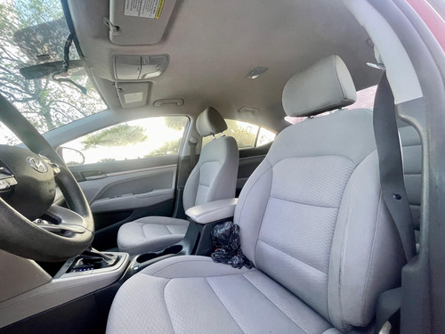 Hyundai Elantra 2019 Sel