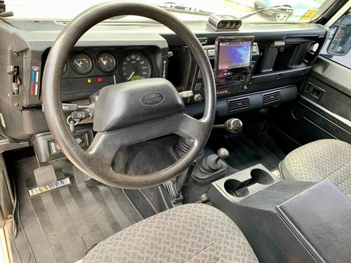 Land Rover Defender 110 Td5 Station Wago