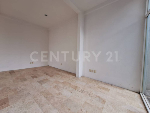 Edificio En Venta En Nueva Oriental Coapa, Tlalpan, Cdmx