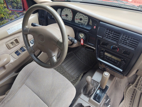 Imagen 9 de 15 de Toyota Tacoma 4x4 Recien Legalizada