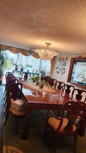 Imagen 2 de 14 de Residencia En Venta Con Acabados De Lujo & Jardín