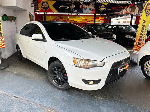 Mitsubishi Lancer 2.0 HL-T 16V