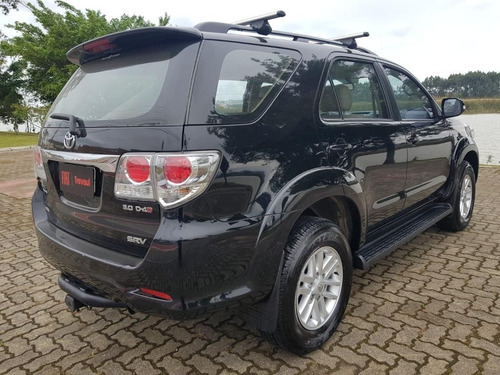 Imagem 3 de 11 de Toyota Hilux Sw4 Srv 3.0 At 4x4 Diesel