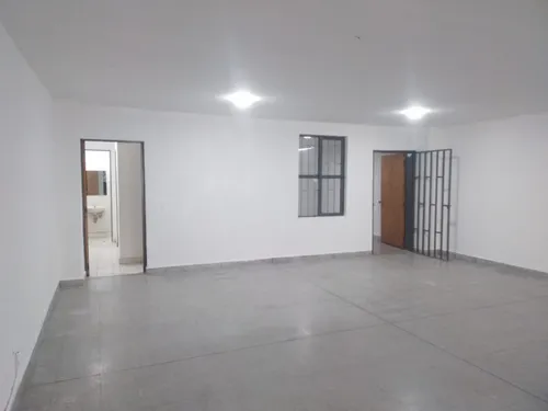 Local En Arriendo En Perpetuo Socorro, Medellín