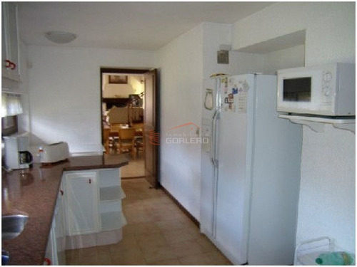 Imagen 17 de 27 de Casa En Venta Y Venta En Punta Del Este, Zona Lugano A Poca Distancia Del Shopping