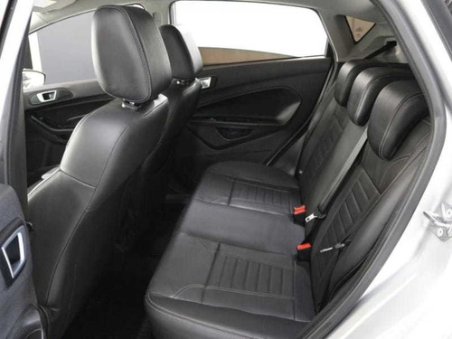 Imagem 2 de 15 de Ford Fiesta Titanium