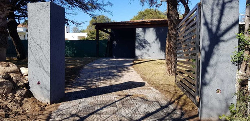 Imagen 6 de 6 de B° Villa Allende Golf. Casa Inteligente C/3 Dorm. De Categoría.