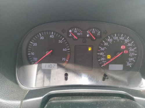 Volkswagen Bora 2.0 Mi 4p