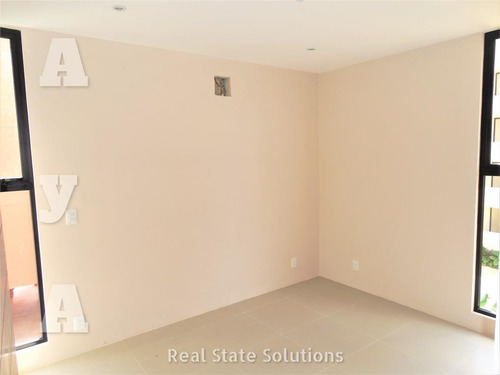 Departamento En Venta De 2 Recámaras, Arbolada By Cumbres, Avenida Huayacán, Cancún. Negociable