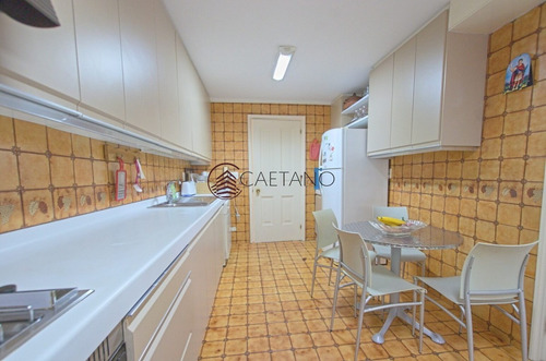 Apartamento Frente Al Puerto En Alquiler- Ref: 2563