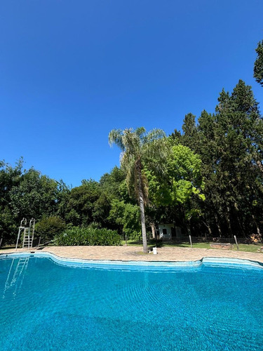 Venta Quinta, Pileta, Quincho Barrio El Remanso.