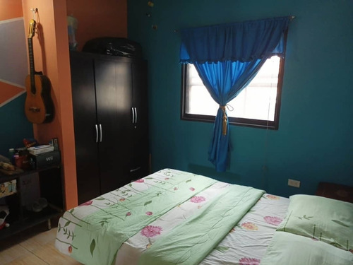 Imagen 18 de 21 de Casa Tipo Chalet Ubicada En Urb. Chalets Country, San Diego. Thamara Guevara 04167329568 / 04129515970